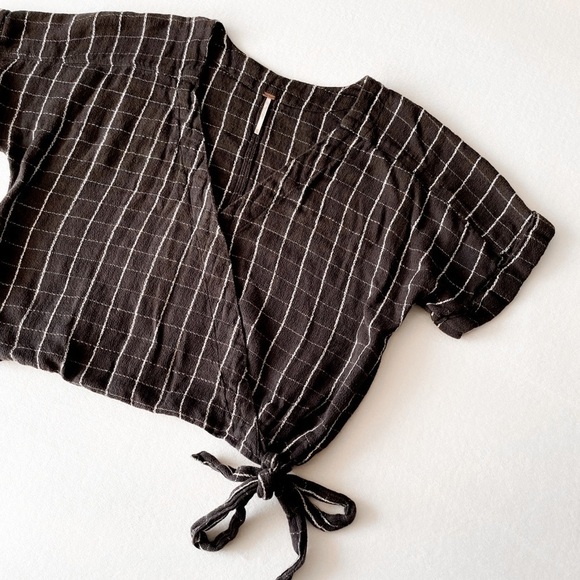 Free People Textured Grid Wrap-front top - Picture 3 of 11